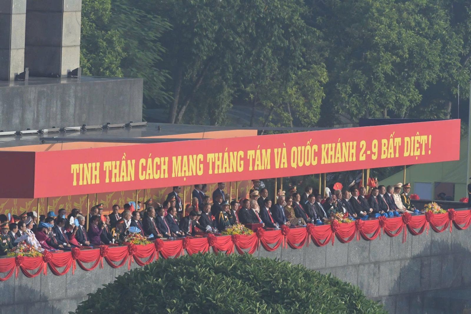 dai-bieu-1756783699.jpg