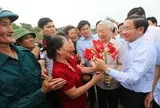 Kiên quyết giữ vững nguyên tắc Đảng gắn bó mật thiết với Nhân dân