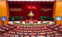 Đổi mới tư duy, hành động quyết liệt, đoàn kết - dân chủ - kỷ cương - sáng tạo - phát triển, vì một nước Việt Nam hòa bình, phát triển, hùng cường, phồn vinh, hạnh phúc*