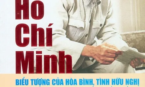 Sách ảnh “Hồ Chí Minh - Biểu tượng của hòa bình, tình hữu nghị giữa Việt Nam và thế giới” đạt giải B, Giải thưởng Sách Quốc gia lần thứ 4