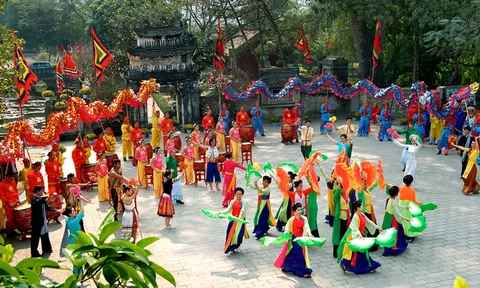 Đổi mới, hoàn thiện thiết chế văn hóa