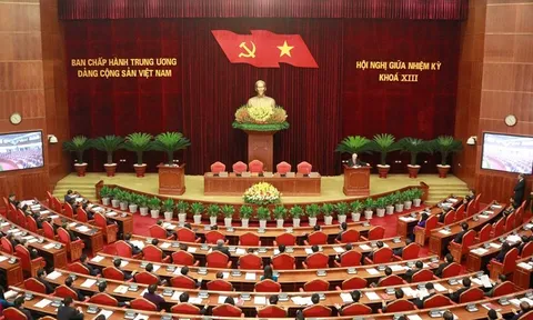Việt Nam bảo đảm nguyên tắc thượng tôn Hiến pháp và pháp luật trong Nhà nước pháp quyền xã hội chủ nghĩa Việt Nam