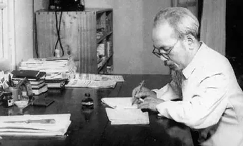Tư tưởng Hồ Chí Minh về cách mạng giải phóng dân tộc