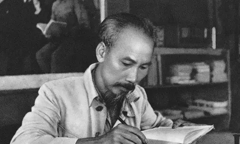 Tư tưởng Hồ Chí Minh về quyền lực chính trị - Sự kế thừa và phát triển sáng tạo chủ nghĩa Mác - Lênin