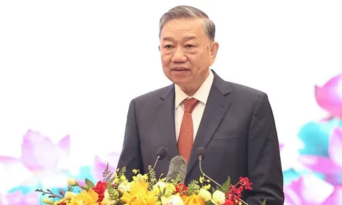 Việt Nam vững bước tiến vào kỷ nguyên mới và những vấn đề đặt ra đối với sự nghiệp bảo vệ Tổ quốc