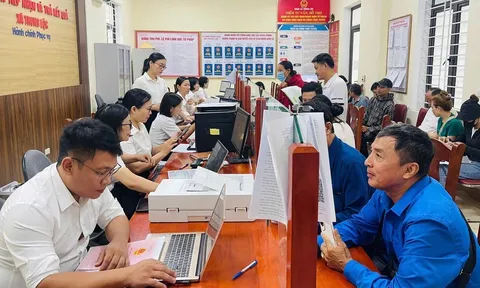 Phản bác các luận điệu xuyên tạc công tác cán bộ trong vận hành chính quyền địa phương hai cấp