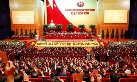 Phát huy vai trò của đội ngũ cán bộ, nâng cao chất lượng công tác bảo vệ nền tảng tư tưởng của Đảng trong tình hình mới