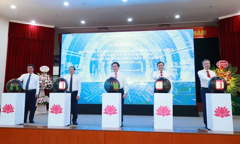 Khai trương “Hệ thống thí điểm phổ biến, bồi dưỡng, cập nhật kiến thức lý luận chính trị cho cán bộ, đảng viên trên Internet”