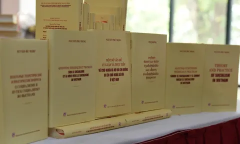 Xuất bản tác phẩm của Tổng Bí thư Nguyễn Phú Trọng bằng 7 thứ tiếng