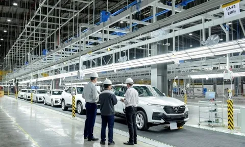 Thực hiện chủ trương của Đảng về khuyến khích, tạo điều kiện phát triển các công ty, tập đoàn kinh tế tư nhân mạnh