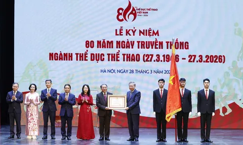 Ngành thể dục thể thao Việt Nam tiếp tục phát triển mạnh mẽ hơn nữa, góp phần xây dựng con người Việt Nam phát triển toàn diện, đóng góp xứng đáng vào sự nghiệp xây dựng và bảo vệ vững chắc Tổ quốc Việt Nam xã hội chủ nghĩa*