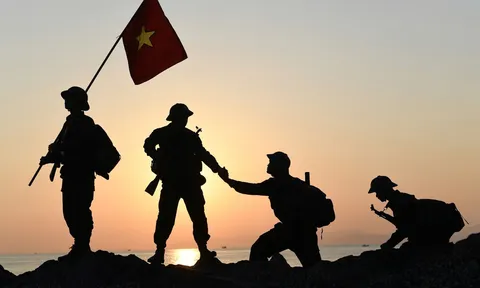 Nhân tố con người trong xây dựng Quân đội nhân dân Việt Nam tinh, gọn, mạnh
