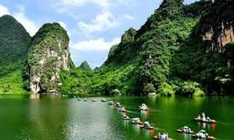 Vị trí và vai trò của điểm đến du lịch trong phát triển du lịch