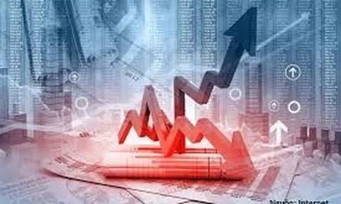 Nghiên cứu các lý thuyết về tác động của nợ nước ngoài lên tăng trưởng kinh tế