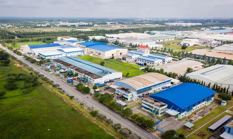 Phát triển khu công nghiệp và mô hình khu công nghiệp sinh thái gắn với tăng trưởng xanh, phát triển bền vững, kinh tế tuần hoàn