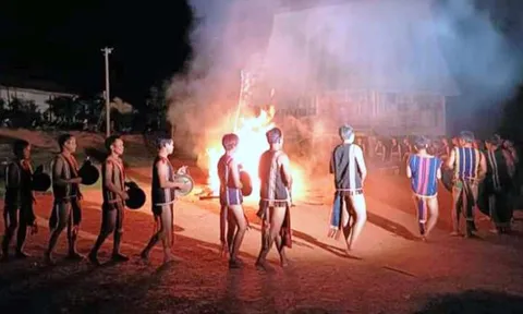 Phát triển kinh tế ban đêm ở Việt Nam