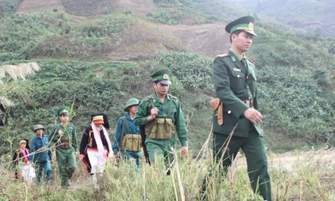 Phát huy vai trò và sức mạnh của đồng bào các dân tộc thiểu số trong sự nghiệp xây dựng và bảo vệ Tổ quốc hiện nay