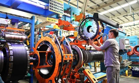 Đẩy mạnh phát triển công nghiệp góp phần xây dựng nền kinh tế độc lập, tự chủ và hội nhập quốc tế ở Việt Nam