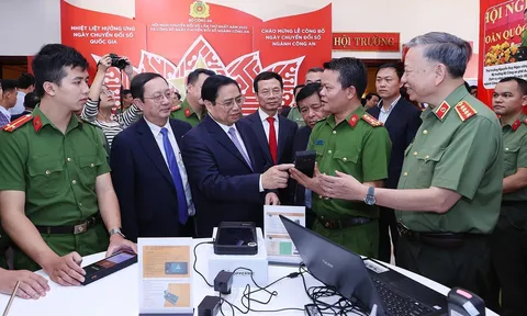 Bảo đảm sự lãnh đạo tuyệt đối, trực tiếp, toàn diện về mọi mặt của Đảng đối với công an nhân dân, góp phần chủ động bảo vệ an ninh quốc gia trong tình hình mới
