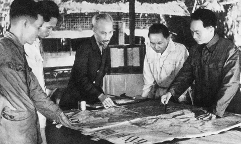 Tư tưởng Hồ Chí Minh về xây dựng hậu phương và căn cứ địa cách mạng