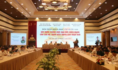 Xây dựng chuẩn mực đạo đức trung thành, kiên định, vì nước, vì dân