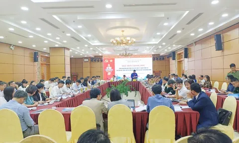 Tăng cường sự lãnh đạo của Tỉnh ủy Quảng Ninh trong công tác giáo dục lý luận chính trị cho đảng viên hiện nay