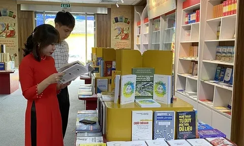 Thực trạng và giải pháp phát triển nguồn nhân lực xuất bản Việt Nam trong xu thế hội nhập hiện nay