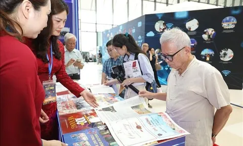 Phát triển đồng bộ hệ sinh thái thông tin báo - tạp chí - xuất bản trong bối cảnh hiện nay