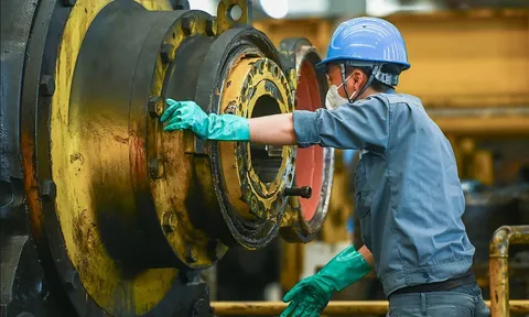 Phát triển kinh tế tư nhân - Động lực quan trọng trong tăng cường lực lượng sản xuất ở Việt Nam