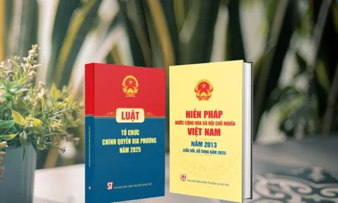 Nhà xuất bản Chính trị quốc gia Sự thật ra mắt sách về Hiến pháp sửa đổi năm 2025
