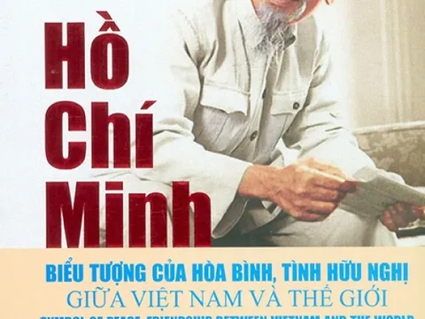 Sách ảnh “Hồ Chí Minh - Biểu tượng của hòa bình, tình hữu nghị giữa Việt Nam và thế giới” đạt giải B, Giải thưởng Sách Quốc gia lần thứ 4