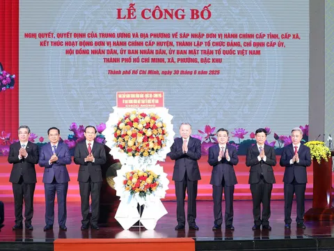 Quyết định “sắp xếp lại giang sơn” là bước đi lịch sử có ý nghĩa chiến lược, đánh dấu một giai đoạn phát triển mới của đất nước*