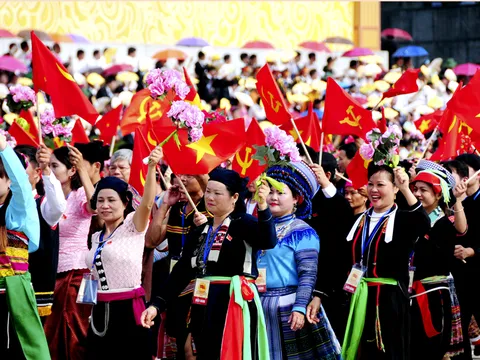 Phát huy sức mạnh nội sinh của đồng bào dân tộc thiểu số, đập tan âm mưu “diễn biến hòa bình” của các thế lực thù địch