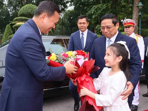 Tiếp tục gìn giữ, vun đắp và phát triển quan hệ Việt Nam - Campuchia lên tầm cao mới