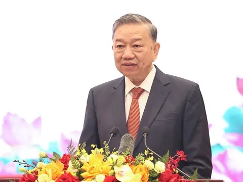 Việt Nam vững bước tiến vào kỷ nguyên mới và những vấn đề đặt ra đối với sự nghiệp bảo vệ Tổ quốc