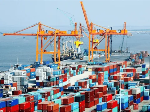 Giải quyết mối quan hệ giữa Nhà nước - thị trường - xã hội trong bối cảnh mới ở Việt Nam hiện nay