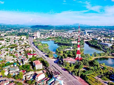 Tăng cường giáo dục lý luận chính trị cho đảng viên của Đảng bộ thành phố Tuyên Quang, tỉnh Tuyên Quang hiện nay