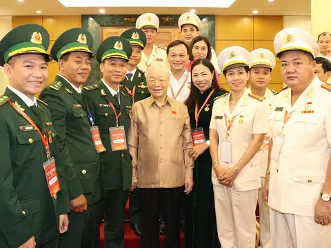 Tư tưởng, đạo đức, phong cách Hồ Chí Minh mãi mãi trường tồn cùng dân tộc Việt Nam văn hiến và anh hùng