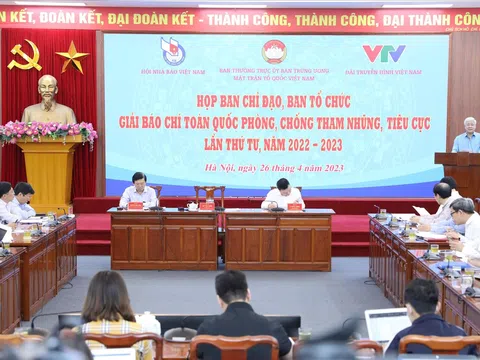 Báo chí tham gia đấu tranh phòng, chống tham nhũng, tiêu cực