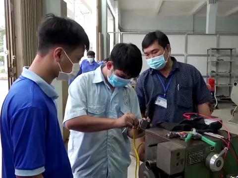 Thực trạng nâng cao chất lượng giáo dục - đào tạo nguồn nhân lực khoa học và công nghệ tỉnh Long An