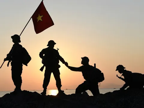 Nhân tố con người trong xây dựng Quân đội nhân dân Việt Nam tinh, gọn, mạnh