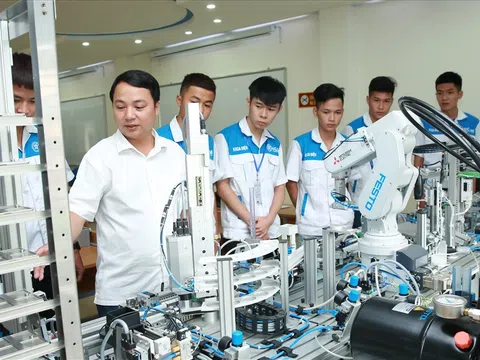 Vai trò của nguồn nhân lực khoa học và công nghệ