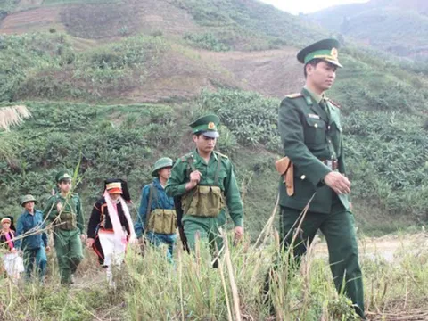 Phát huy vai trò và sức mạnh của đồng bào các dân tộc thiểu số trong sự nghiệp xây dựng và bảo vệ Tổ quốc hiện nay