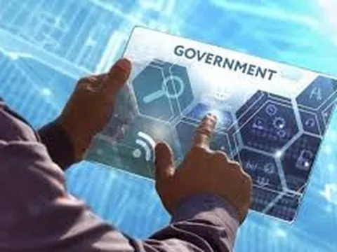 Xây dựng Chính phủ điện tử hướng đến Chính phủ số ở Việt Nam hiện nay