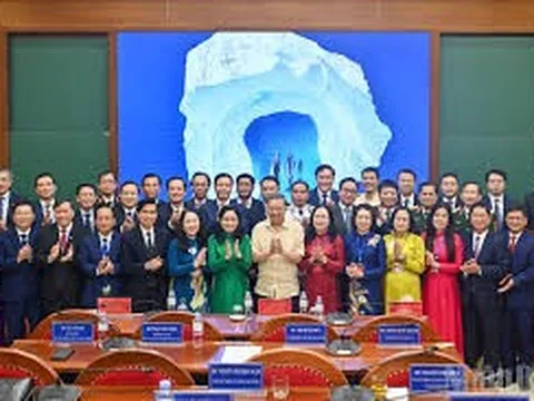 Xây dựng đội ngũ cán bộ đáp ứng yêu cầu phát triển đất nước đến năm 2030, tầm nhìn 2045