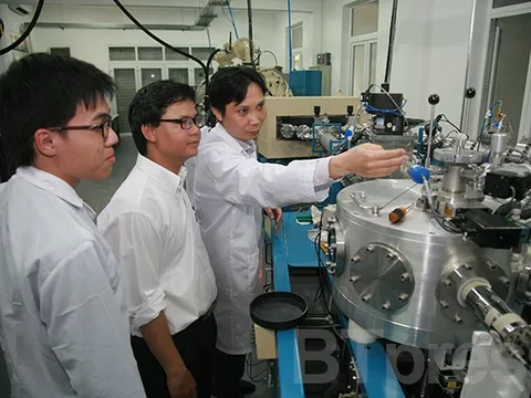 Hoàn thiện chính sách phát triển nguồn nhân lực chất lượng cao cho các ngành mũi nhọn