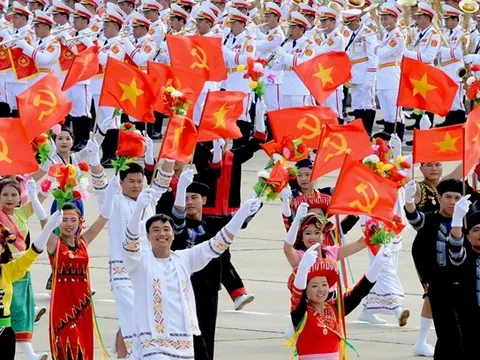 Phát huy vai trò của dư luận xã hội trong bảo vệ nền tảng tư tưởng của Đảng