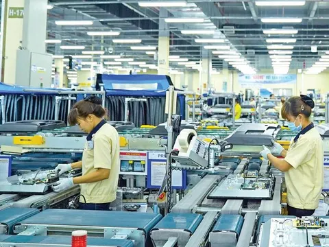 Thực trạng và giải pháp đẩy mạnh thu hút đầu tư trực tiếp nước ngoài ở Thành phố Hồ Chí Minh