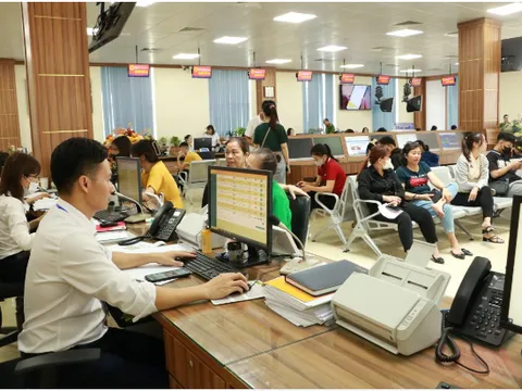 Kinh nghiệm phát triển địa phương và yêu cầu thể chế hóa trong tổ chức lại chính quyền địa phương hai cấp