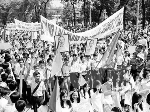 Đại thắng mùa Xuân năm 1975 - Biểu tượng của chủ nghĩa anh hùng cách mạng